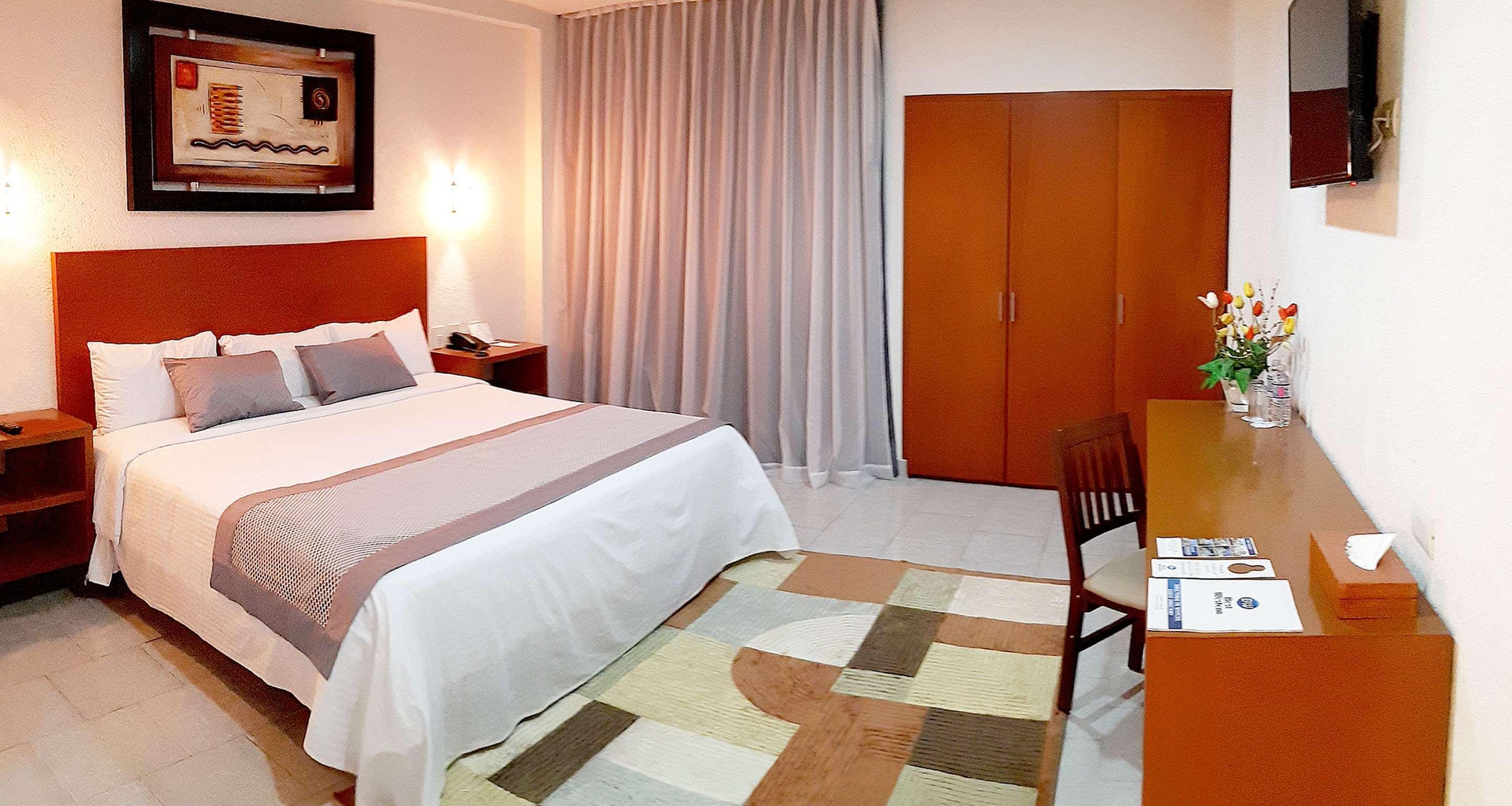 Best Western Patong Beach Екстериор снимка