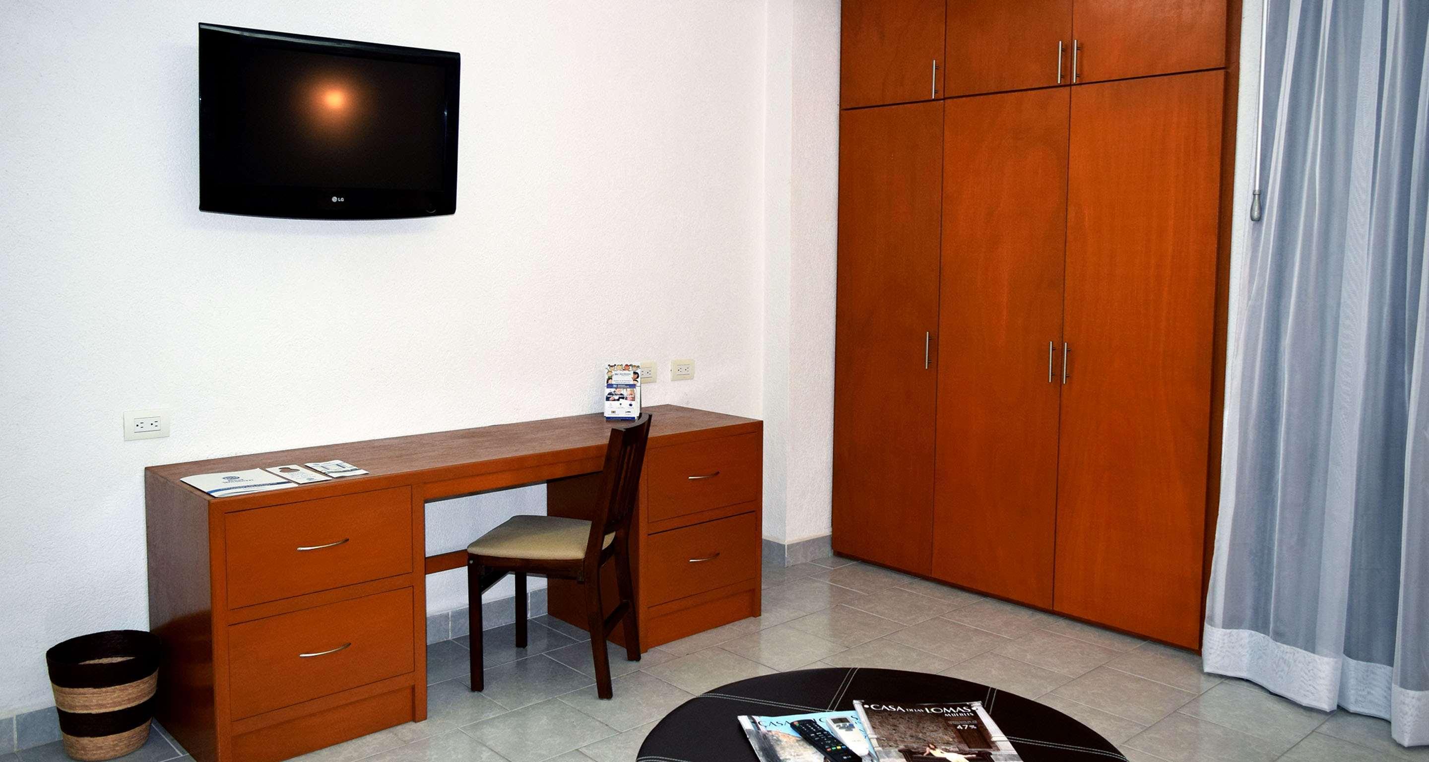 Best Western Patong Beach Екстериор снимка